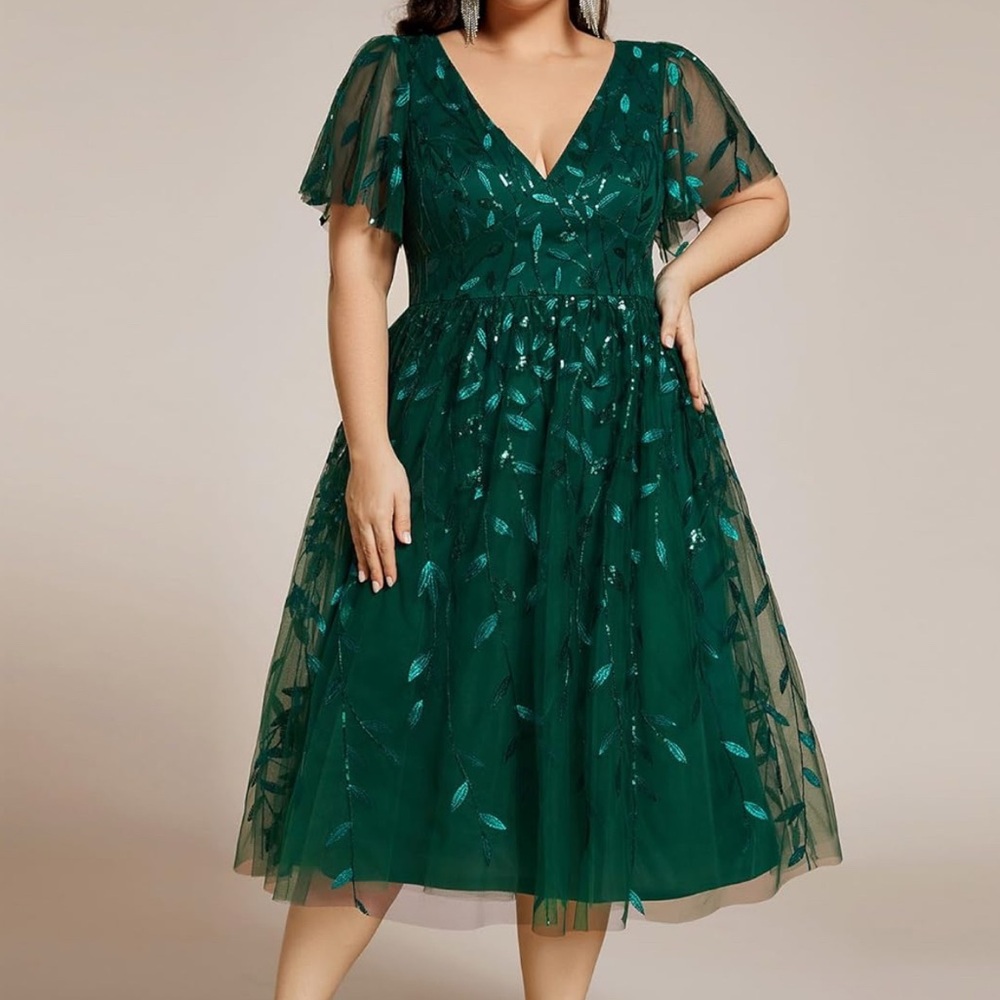 Chic Forest Green Midi Dress